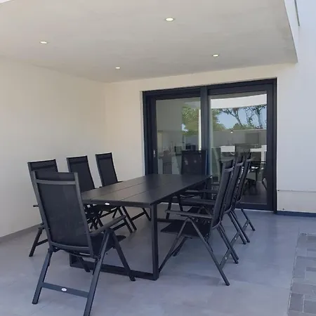 Dorina 别墅 Kaštel